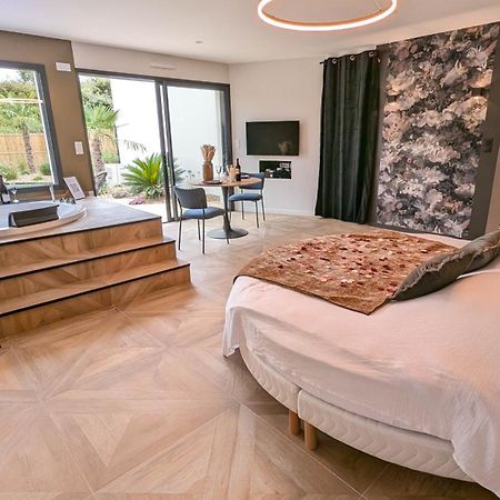 Les Suites Du Payre - Suite Romance Saint-Hilaire-de-Talmont المظهر الخارجي الصورة