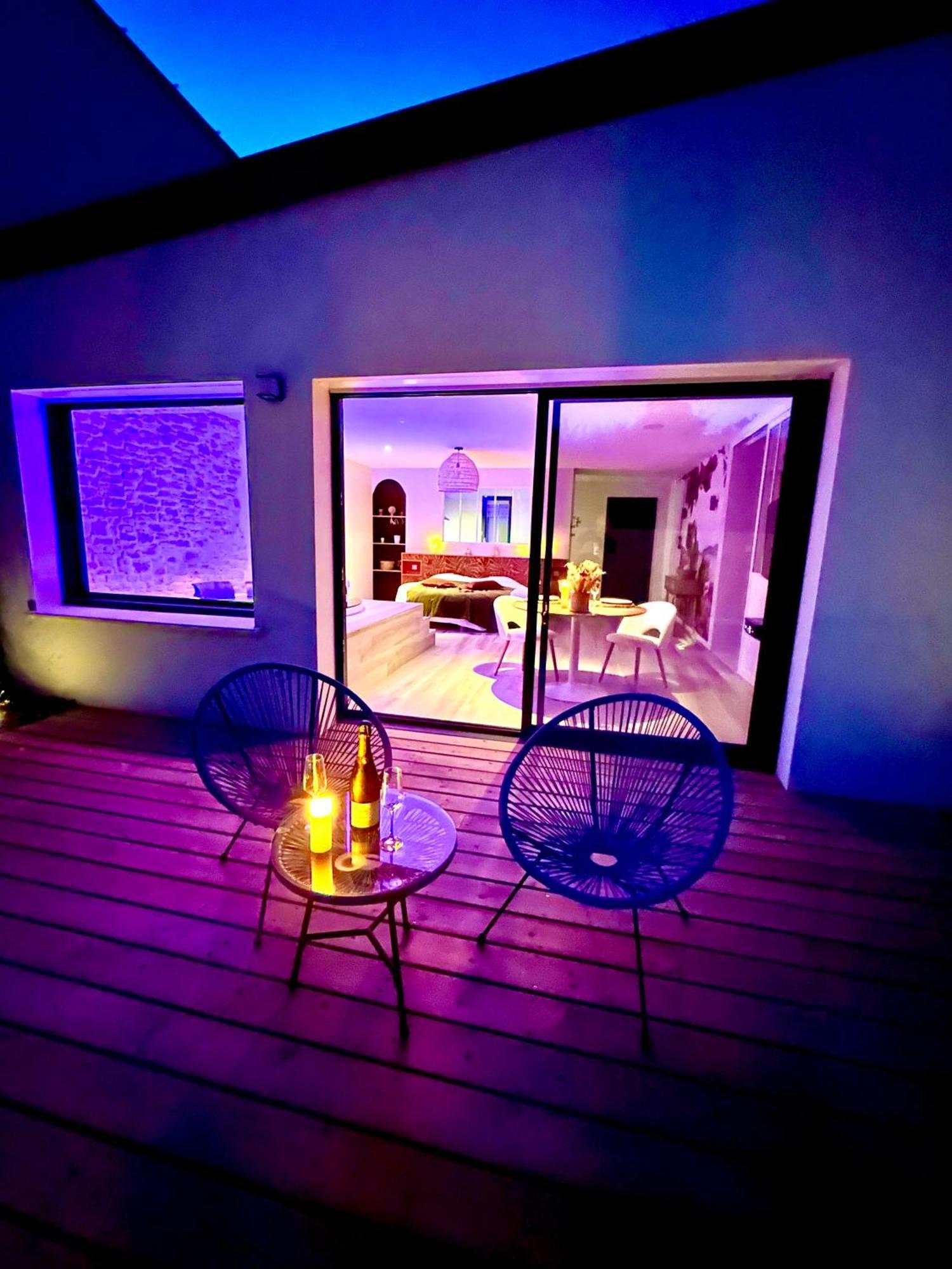 Les Suites Du Payre - Suite Romance Saint-Hilaire-de-Talmont المظهر الخارجي الصورة