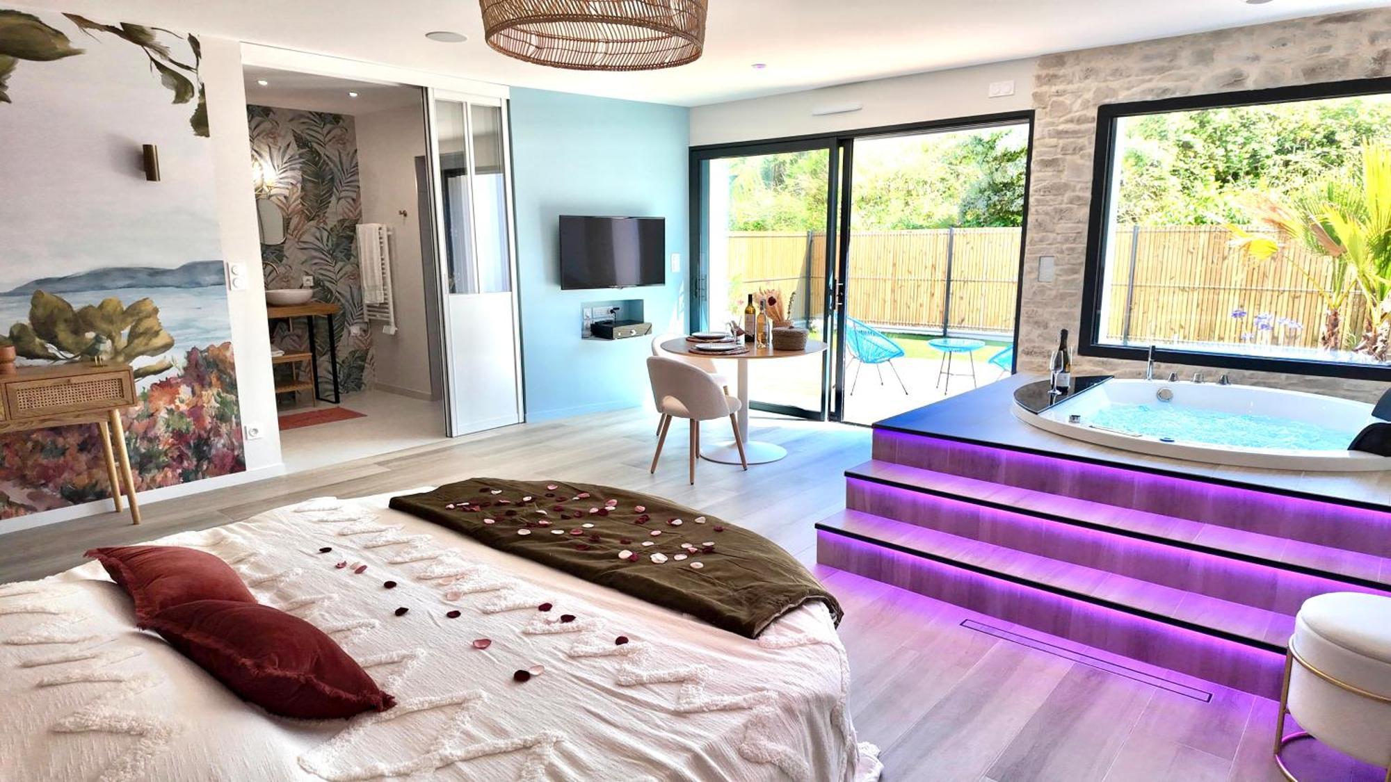 Les Suites Du Payre - Suite Romance Saint-Hilaire-de-Talmont المظهر الخارجي الصورة
