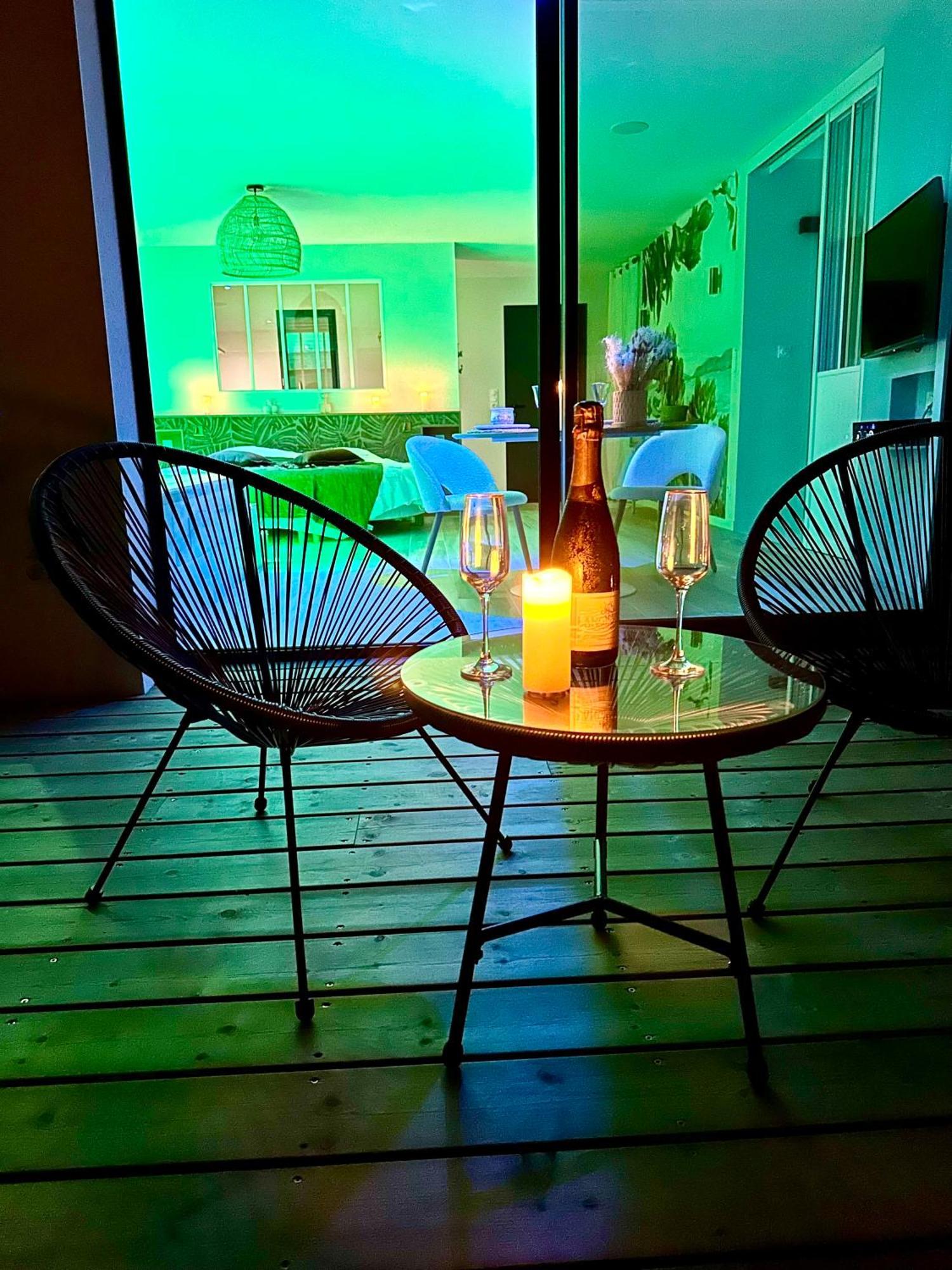 Les Suites Du Payre - Suite Romance Saint-Hilaire-de-Talmont المظهر الخارجي الصورة
