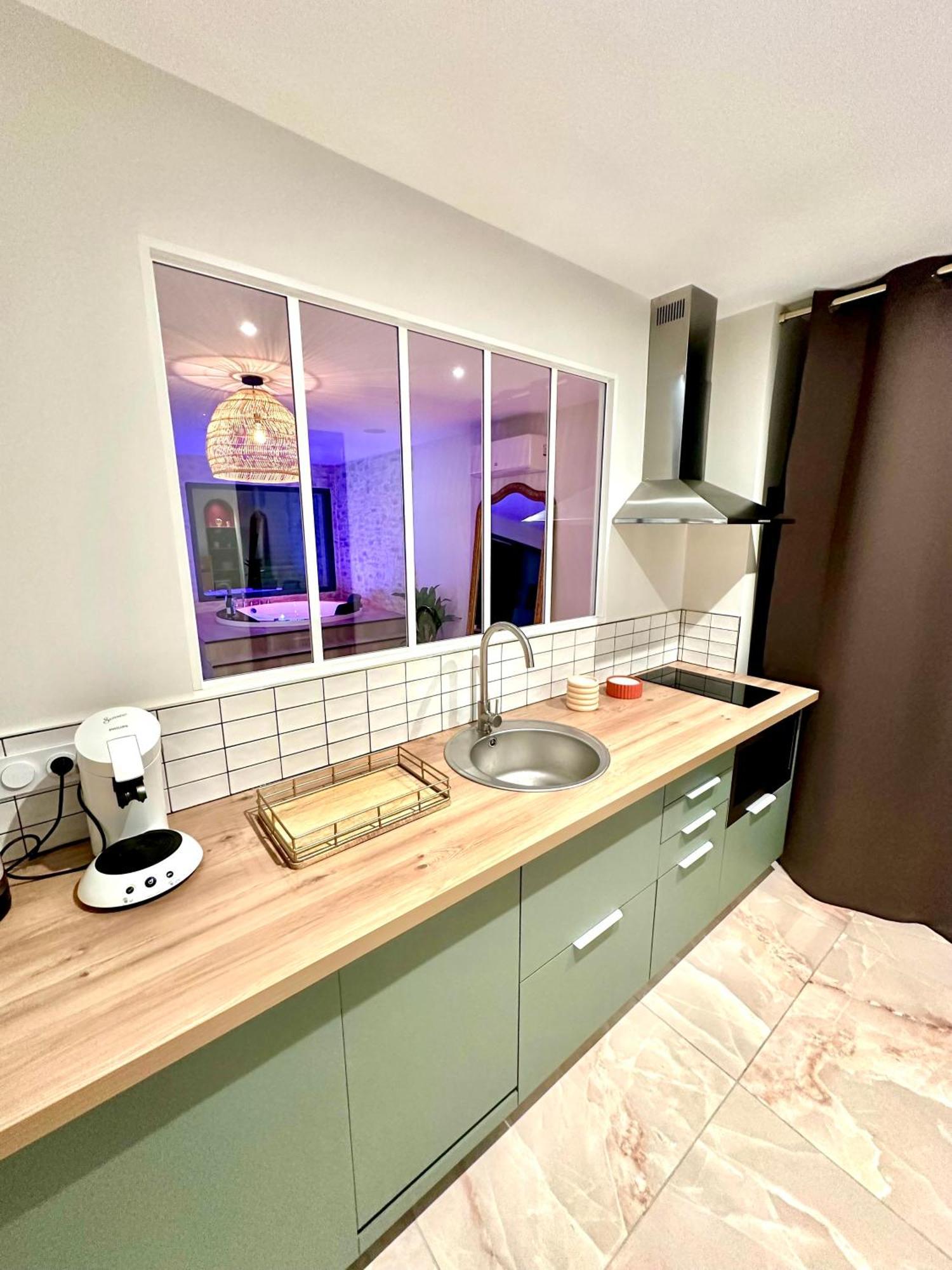 Les Suites Du Payre - Suite Romance Saint-Hilaire-de-Talmont المظهر الخارجي الصورة