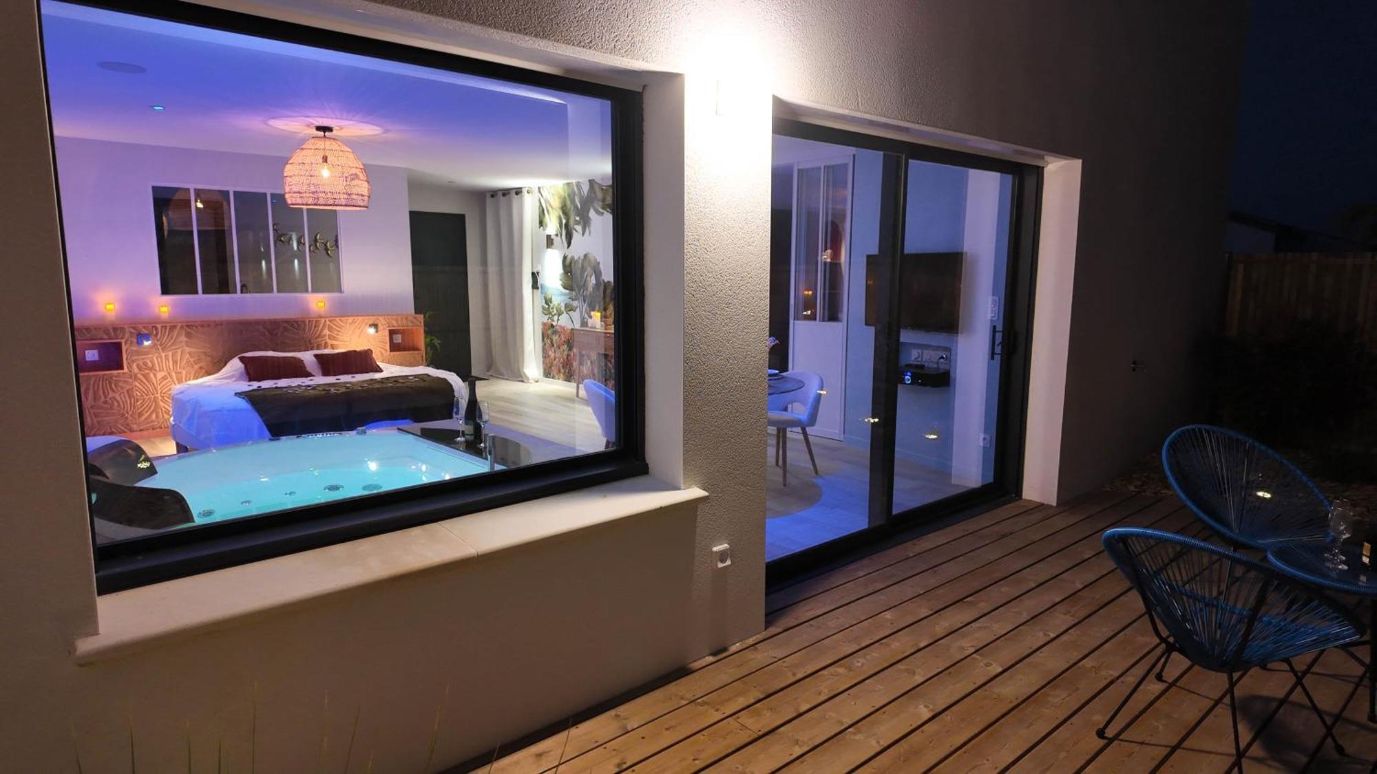 Les Suites Du Payre - Suite Romance Saint-Hilaire-de-Talmont المظهر الخارجي الصورة